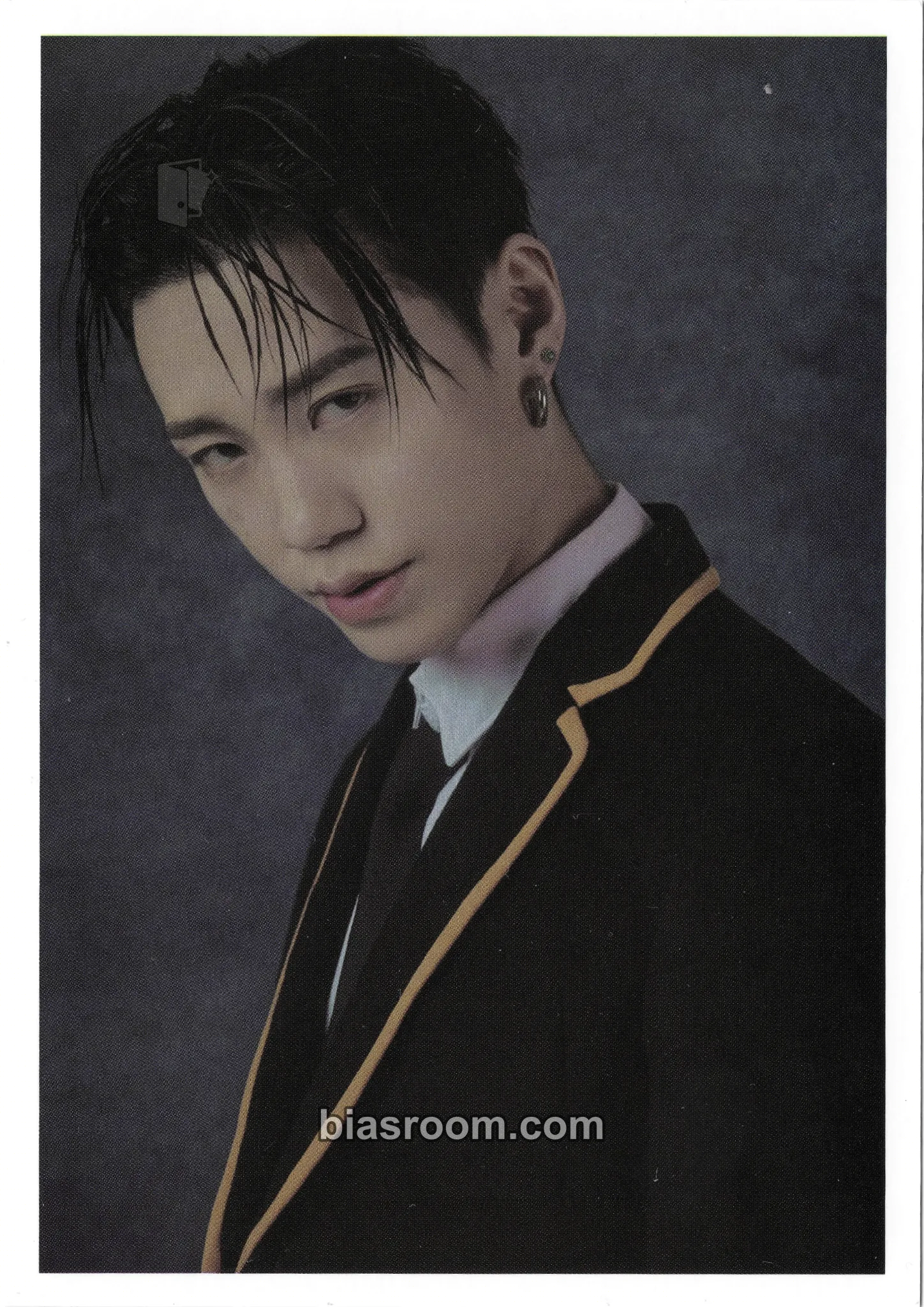 BLOO MOON AND BACK Photocard - BLOO K-pop photocard
