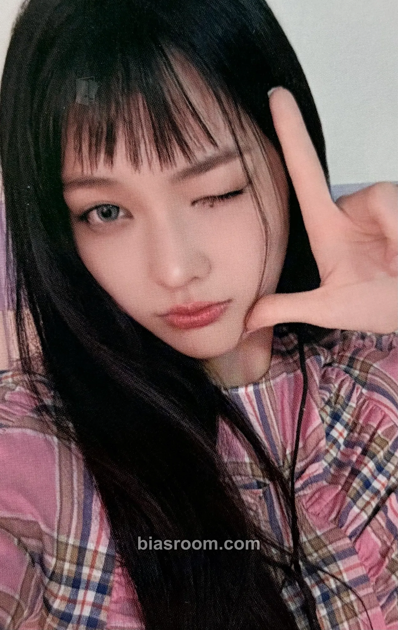 Iroha SUPER REAL ME Photocard - ILLIT - ILLIT K-pop photocard