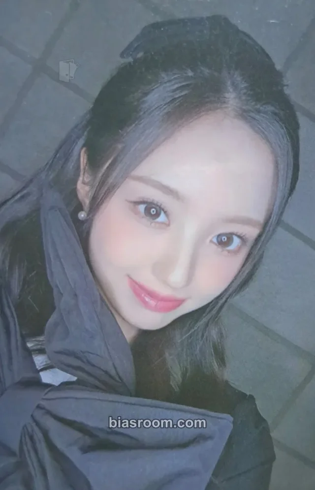 MADEIN - Yeseo - RISE Album album photocard photocard set
