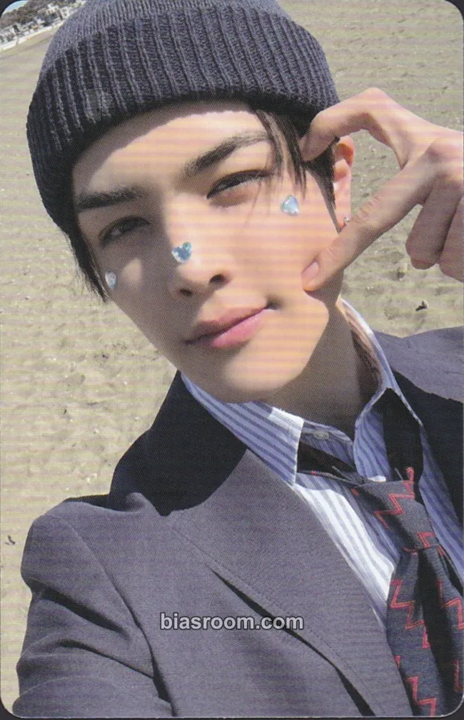 Maki Dicon issue N°28 Photocard - &TEAM - &TEAM K-pop photocard
