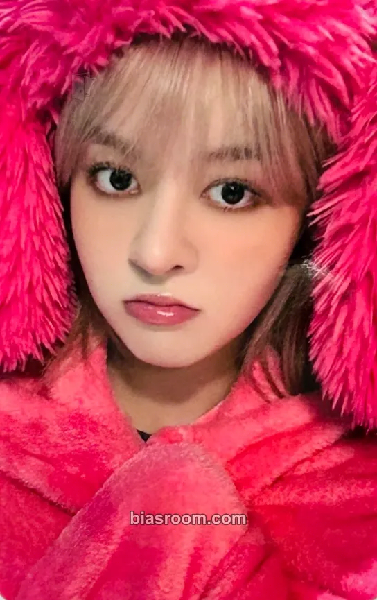 Lily Fe3O4: BREAK Photocard - NMIXX - NMIXX K-pop photocard