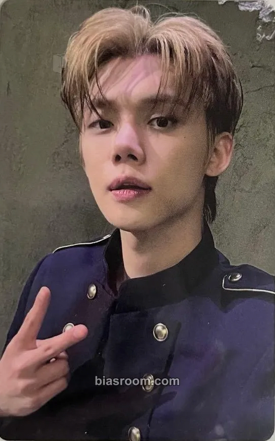 Yeonjun Act: Tomorrow Photocard - TOMORROW X TOGETHER - TOMORROW X TOGETHER K-pop photocard