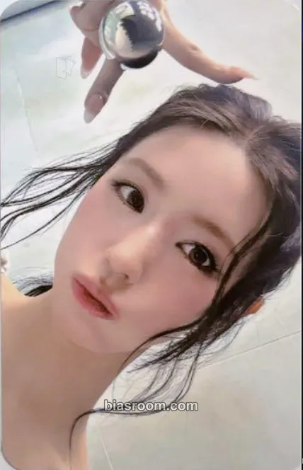 Miyeon MY, Lover Photocard - i-dle - i-dle K-pop photocard