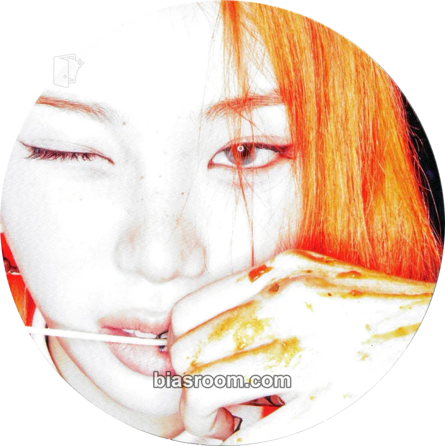 Kim Chaewon SPAGHETTI Photocard - LE SSERAFIM - LE SSERAFIM K-pop photocard