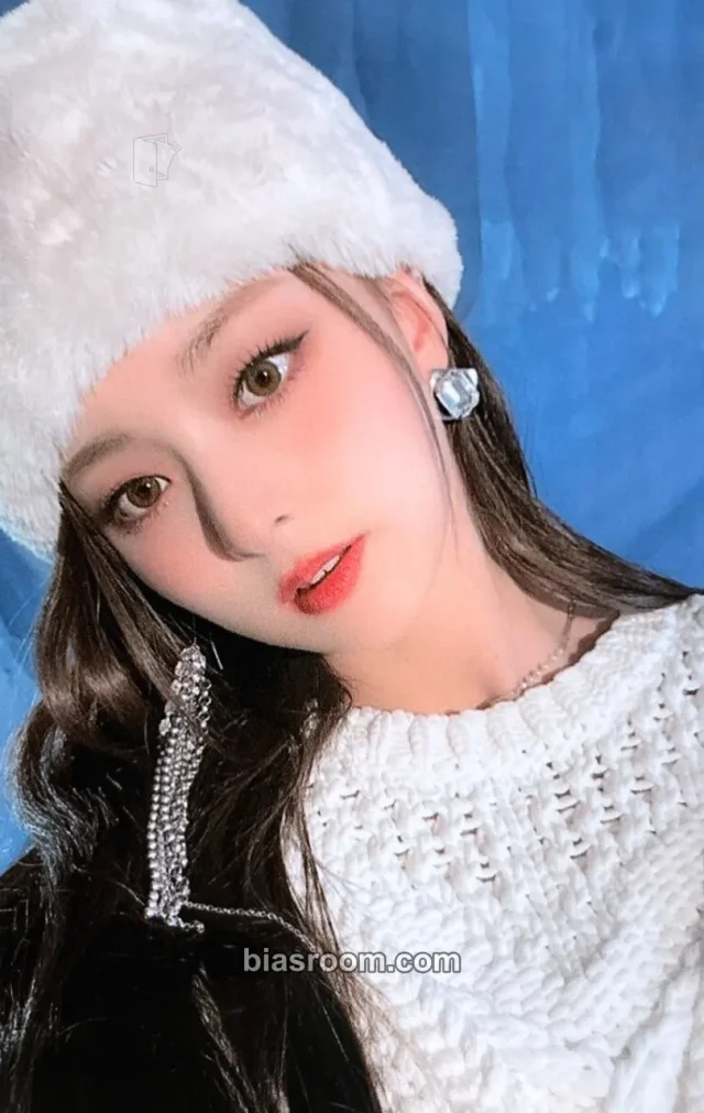 fromis_9 - Nagyung - 9 Way Ticket Album 9 travelers version album photocard