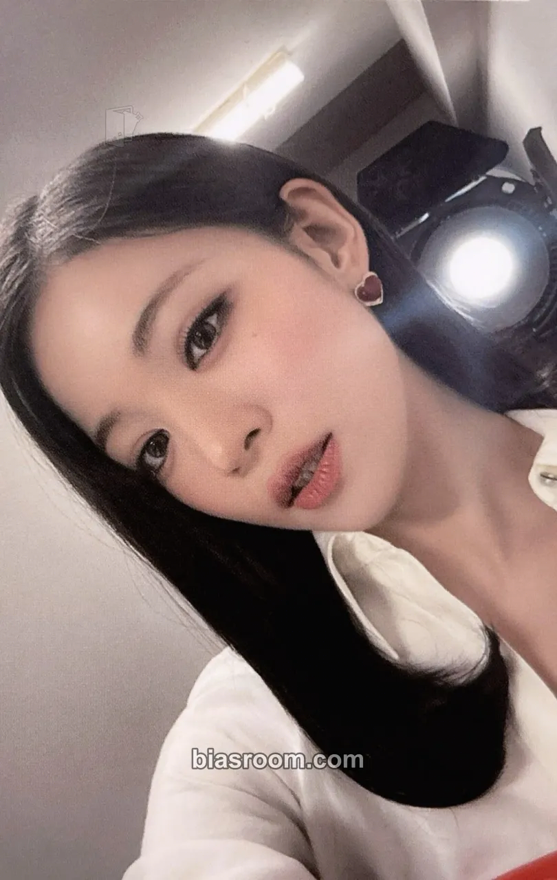 Chaeyoung From Our Memento Box Photocard - fromis_9 - fromis_9 K-pop photocard