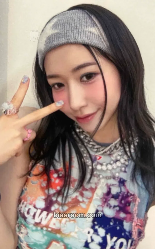 ME:I - Momona  - Hi-Five Album album photocard limited edition