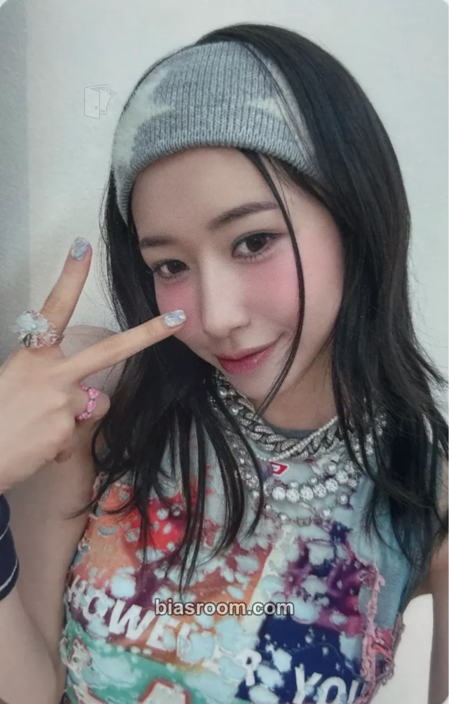 ME:I - Momona  - Hi-Five Album album photocard limited edition