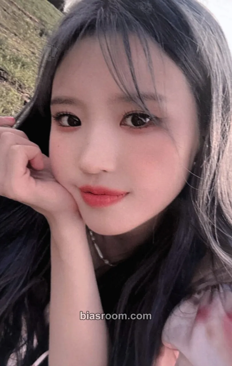 Hayoung From Our Memento Box Photocard - fromis_9 - fromis_9 K-pop photocard