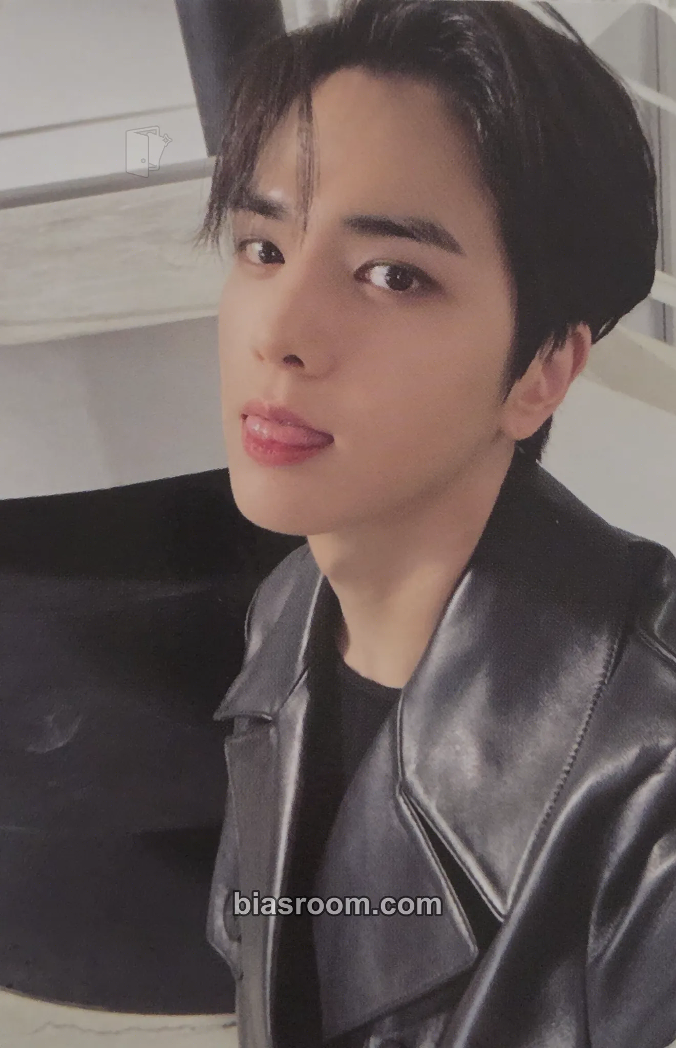 Younghoon Be Awake Photocard - THE BOYZ - THE BOYZ K-pop photocard