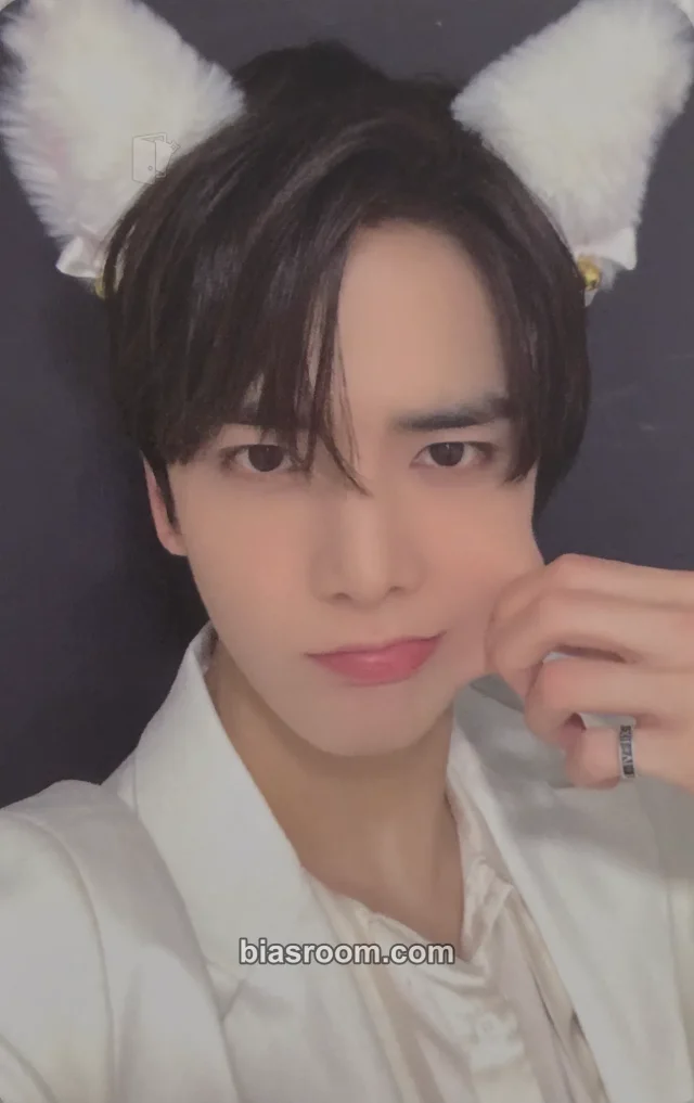 THE BOYZ - Younghoon - Be Awake Album pob (pre-order benefit) everline