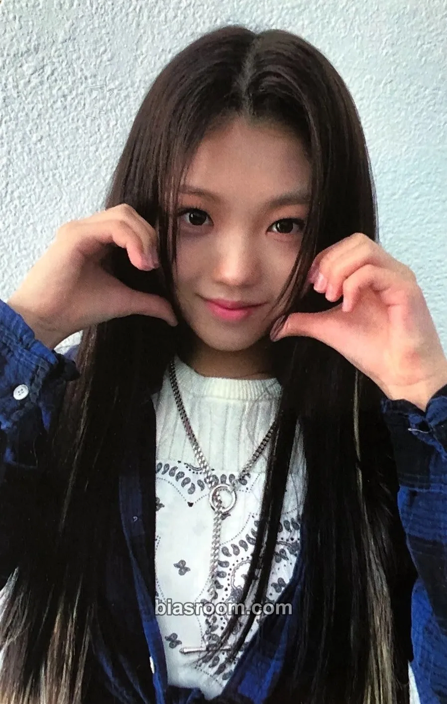 Riwon LIVES ACROSS Photocard - CLASSy - CLASSy K-pop photocard