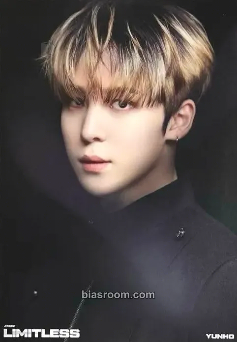 Yunho Limitless Photocard - ATEEZ - ATEEZ K-pop photocard