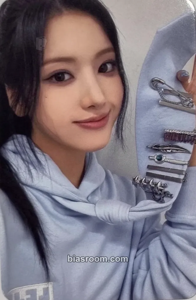 Jiwoo Fe3O4: BREAK Photocard - NMIXX - NMIXX K-pop photocard