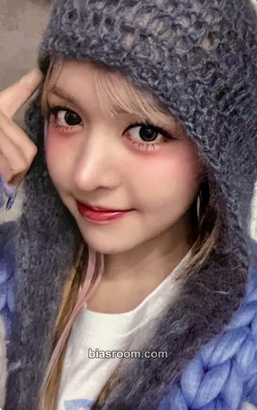 Lily Fe3O4: BREAK Photocard - NMIXX - NMIXX K-pop photocard
