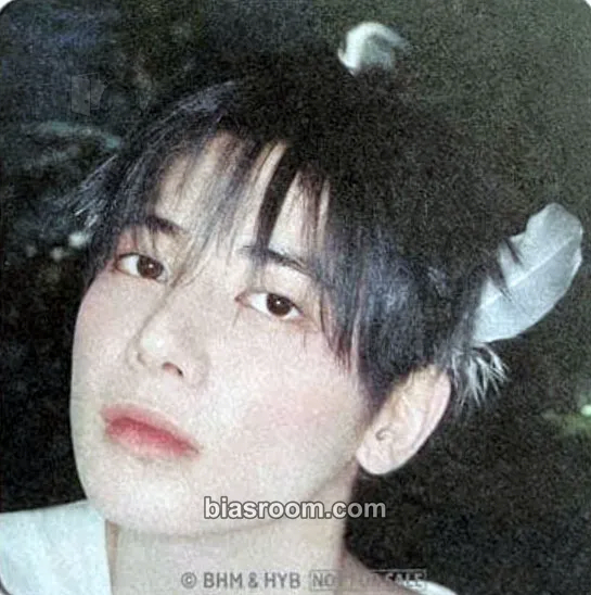 Taehyun Starkissed Photocard - TOMORROW X TOGETHER - TOMORROW X TOGETHER K-pop photocard