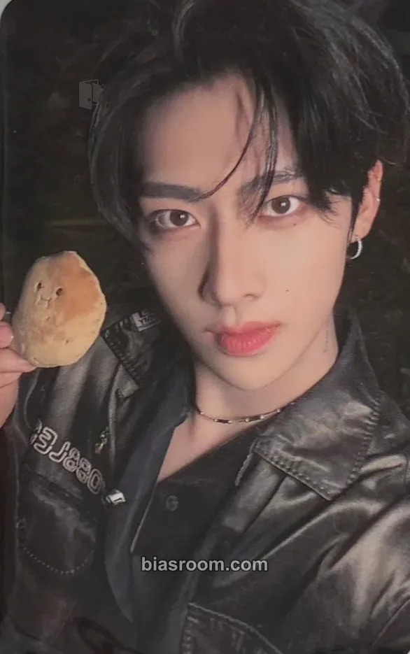 Ricky Blue Paradise Photocard - ZEROBASEONE - ZEROBASEONE K-pop photocard