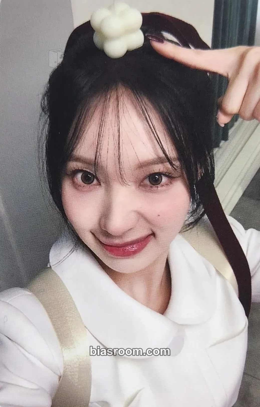 Woni Glow Up Photocard - RESCENE - photocard K-pop di RESCENE