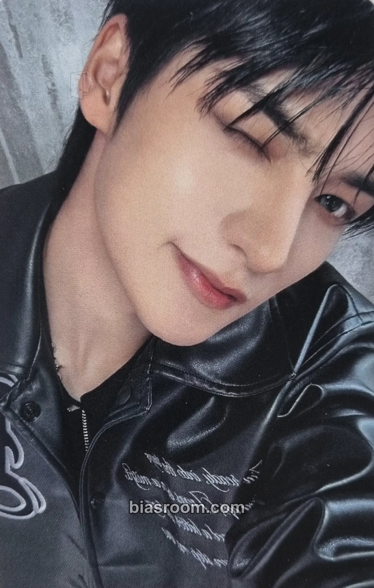 Yoon PLAY BALL Photocard - NOWZ - NOWZ K-pop photocard