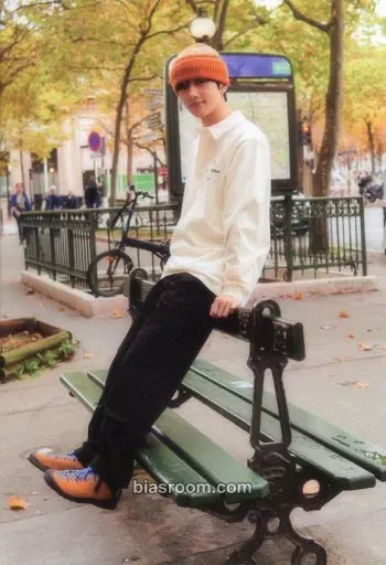 Jisung Golden Age Photocard - NCT - NCT K-pop photocard