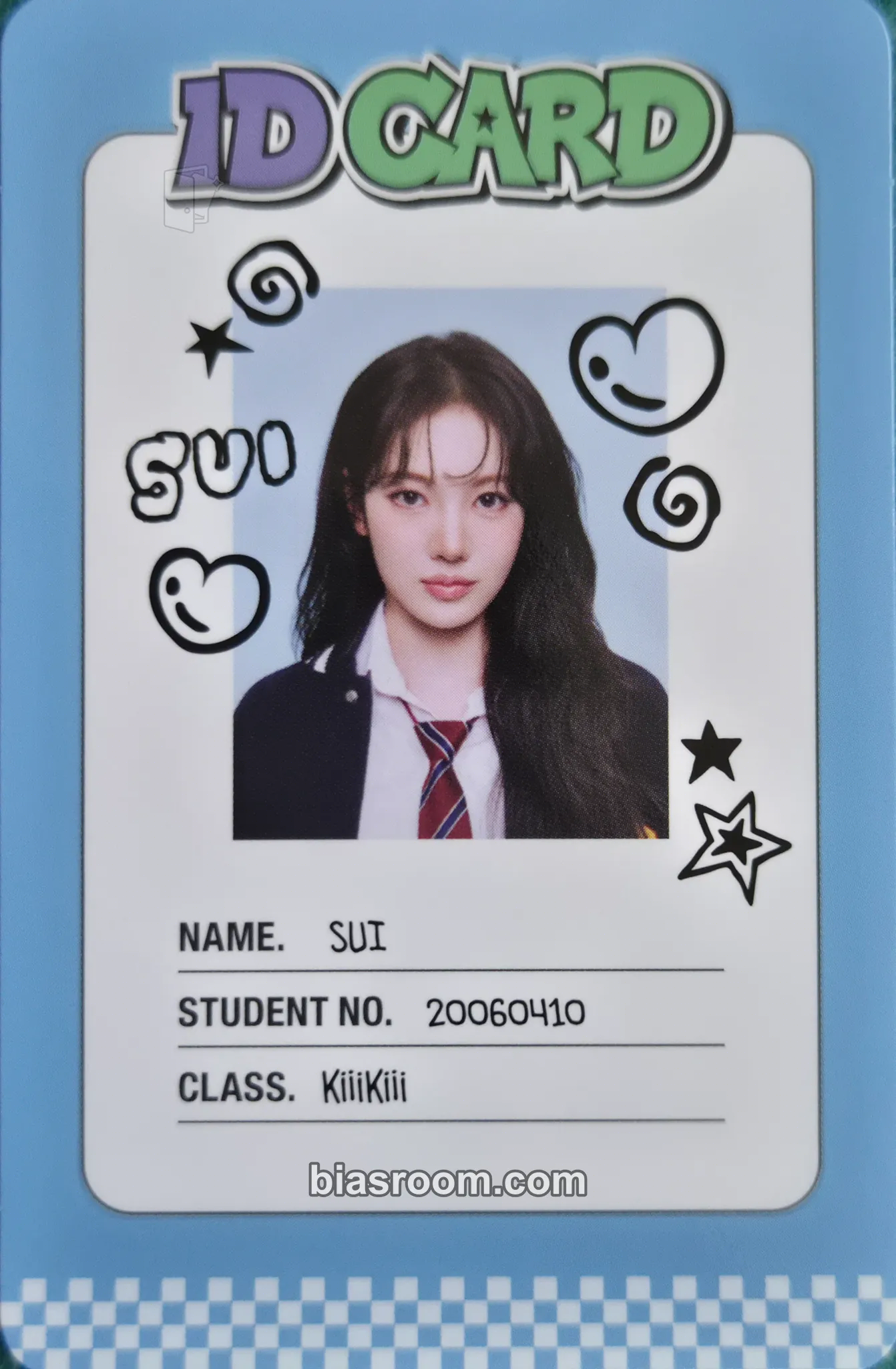 Sui 2026 Season’s Greetings: Pop Into Comic Photocard - KiiiKiii - KiiiKiii K-pop photocard