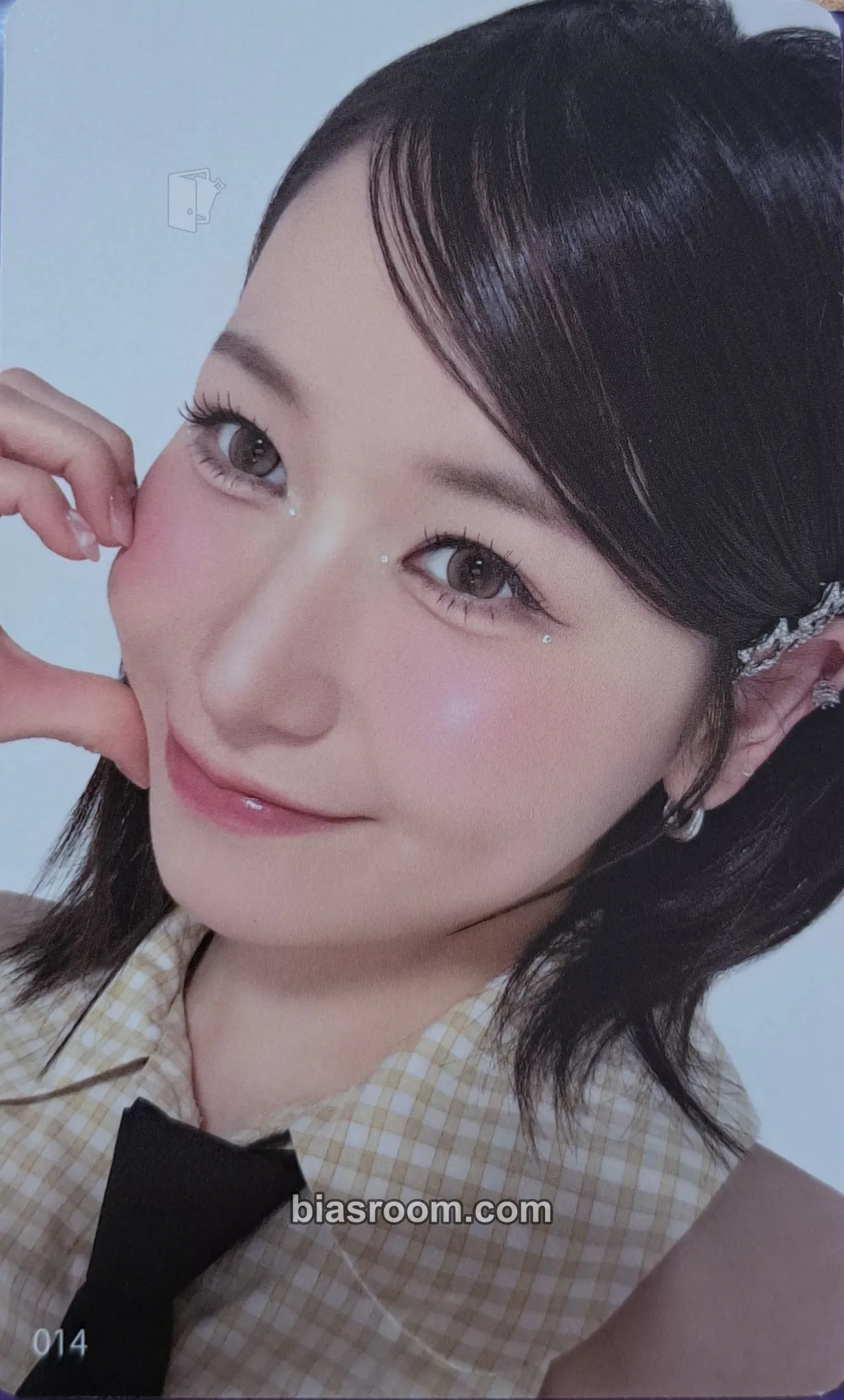 Momona 2024 ME:ICONIC Hi-SUMMER Photocard - ME:I - ME:I K-pop photocard