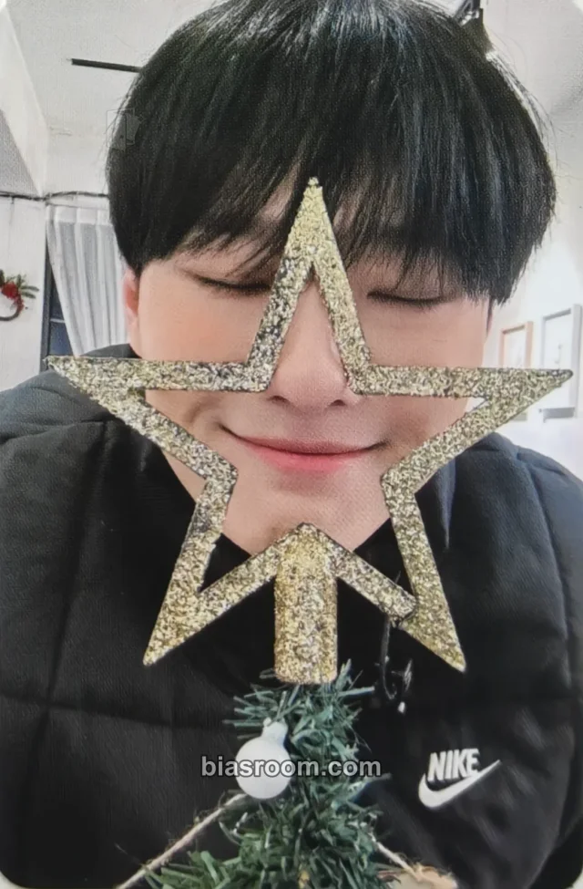 WOODZ - WOODZ - OO-LI Finale  Event tour merch blanket merch photocard
