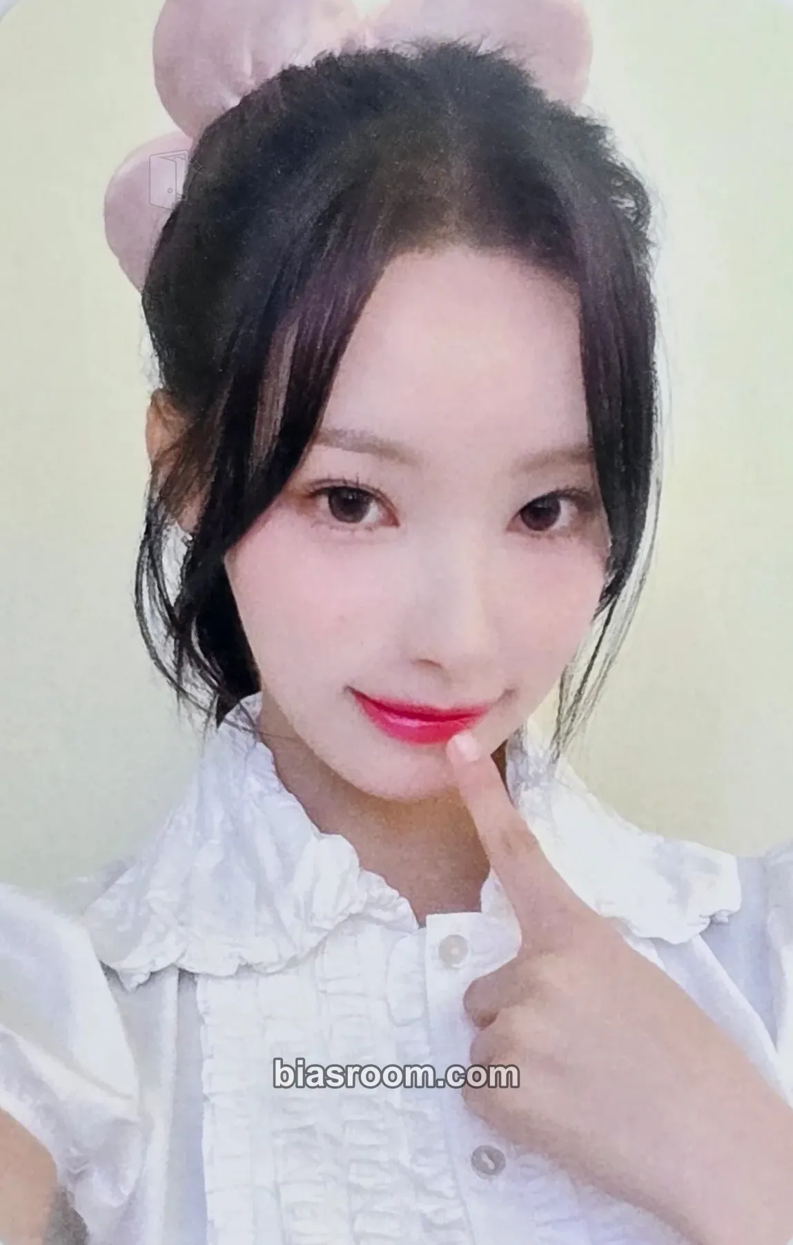 Woni Glow Up Photocard - RESCENE - RESCENE K-pop photocard