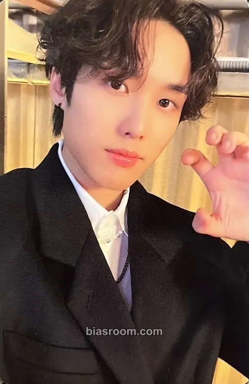 Jacob Be Awake Photocard - THE BOYZ - THE BOYZ K-pop photocard