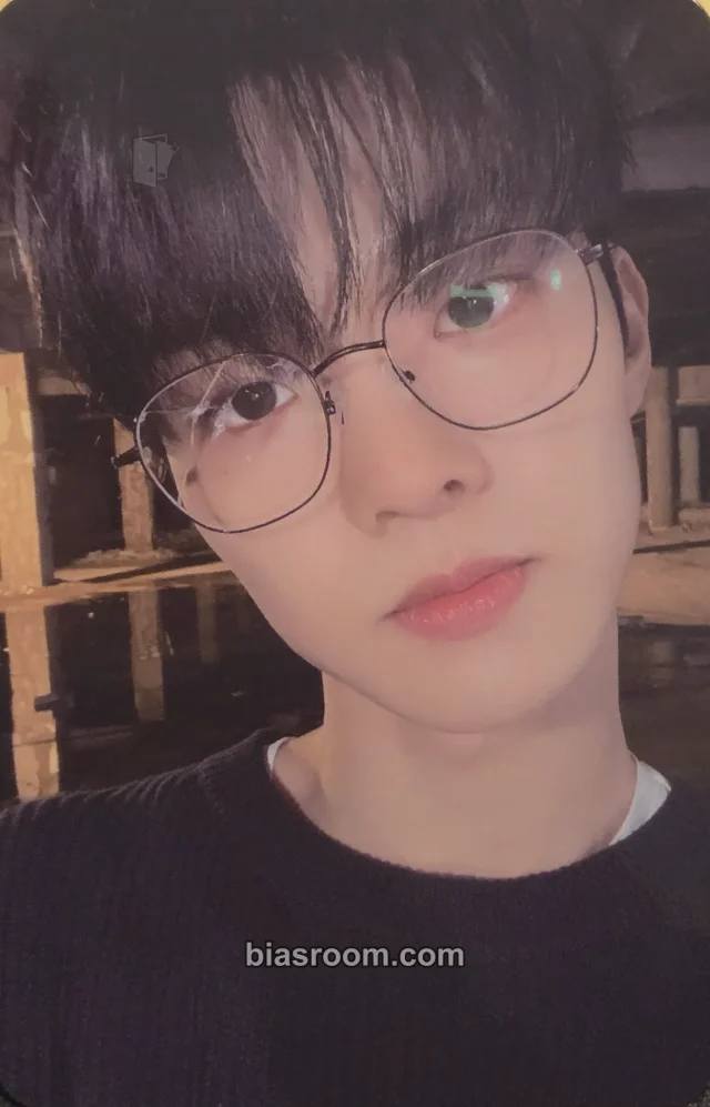THE BOYZ - Q - Be Awake Album album photocard