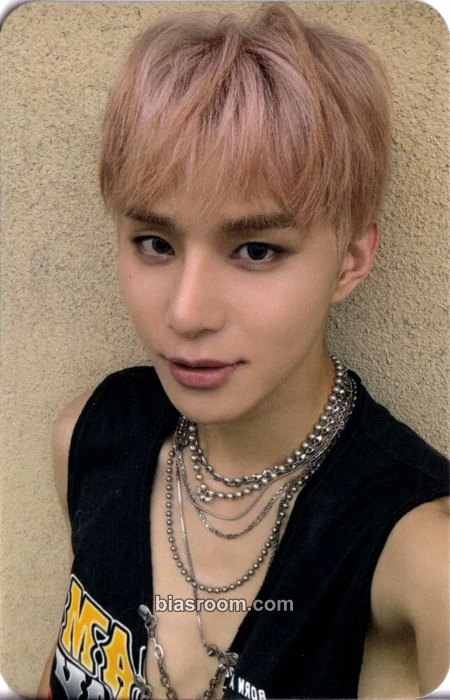 Jungwoo Walk Photocard - NCT 127 - NCT 127 K-pop photocard