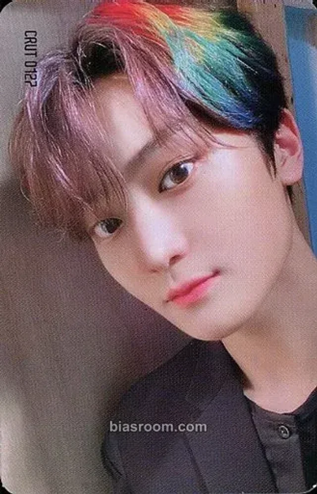 CRAVITY - Taeyoung - HIDEOUT: THE NEW DAY WE STEP INTO - SEASON 2 Album album photocard album inclusion korean album