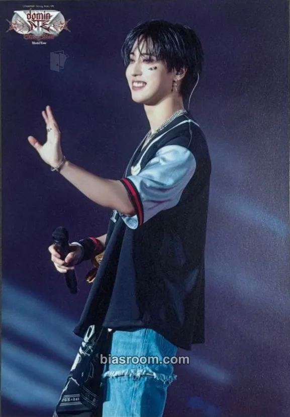 HAN LYNKPOP : Stray Kids World Tour "dominATE JAPAN" VR" Photocard - Stray Kids - Stray Kids K-pop photocard