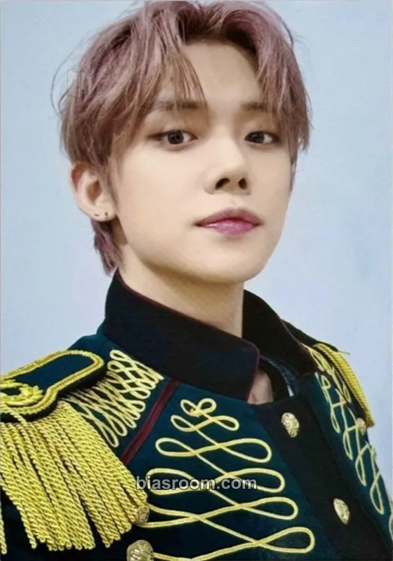 Yeonjun Act: Sweet Mirage Photocard - TOMORROW X TOGETHER - TOMORROW X TOGETHER K-pop photocard
