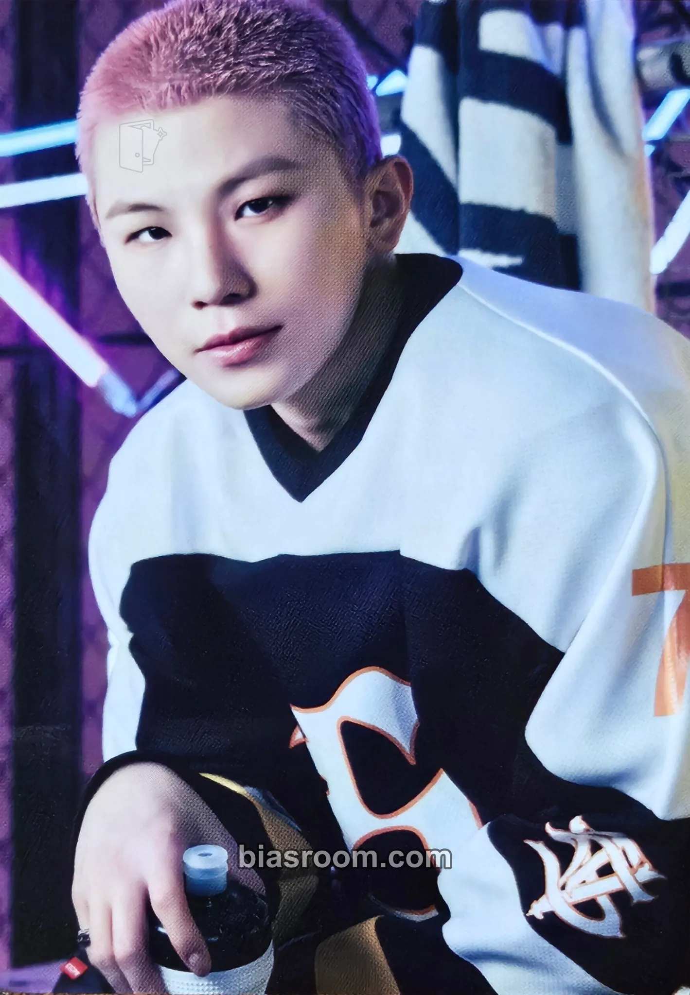 Woozi 2025 Seventeen's Home Merchandise Photocard - SEVENTEEN - SEVENTEEN K-pop photocard