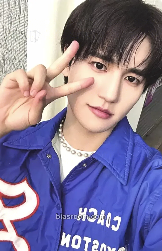 Jaeyun Leggo Photocard - 8TURN - 8TURN K-pop photocard