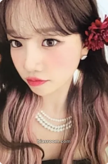 Jo Yuri Op.22 Y-Waltz : in Minor Photocard - Jo Yuri K-pop photocard