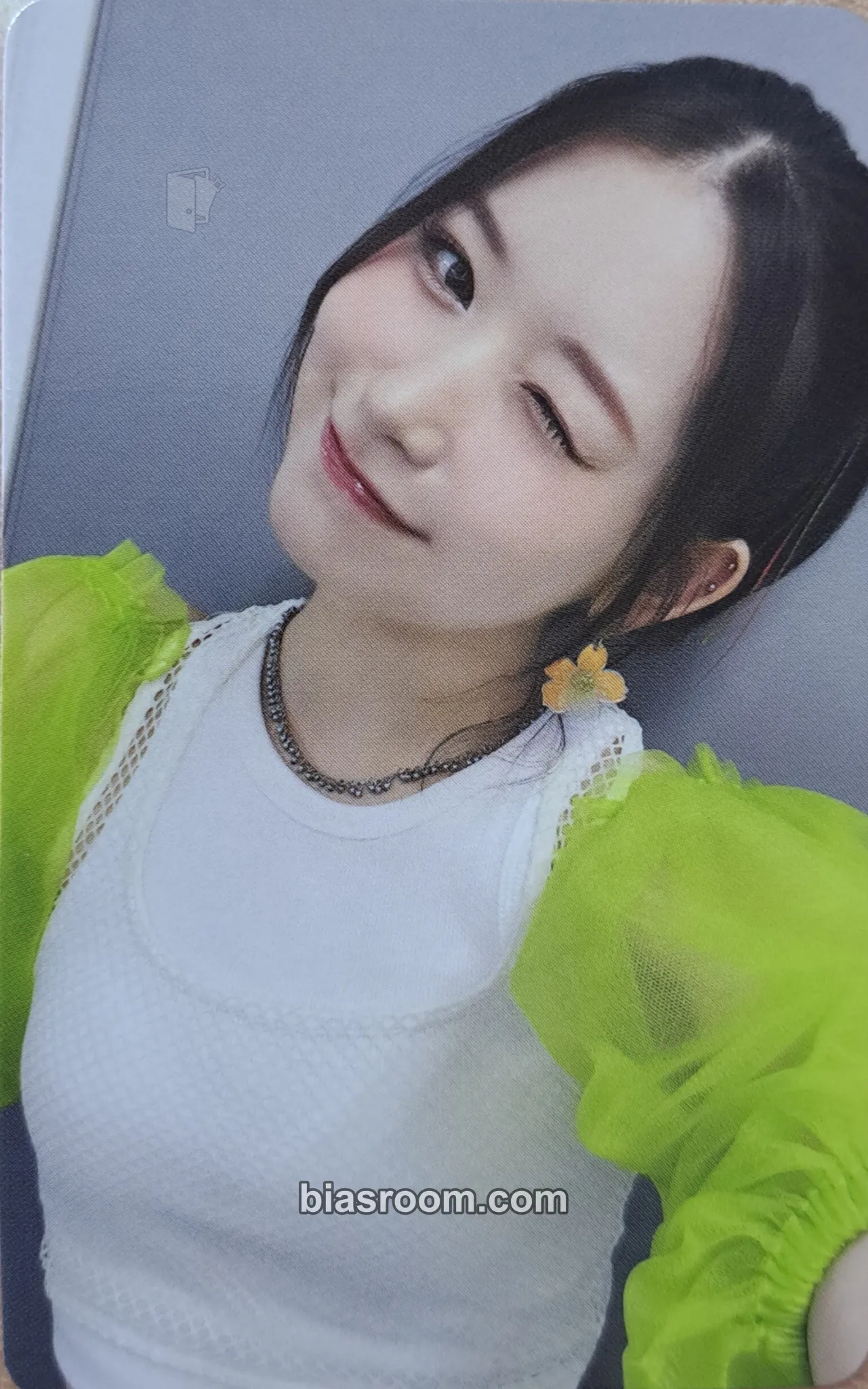 Momona 2024 ME:ICONIC Hi-SUMMER Photocard - ME:I - ME:I K-pop photocard