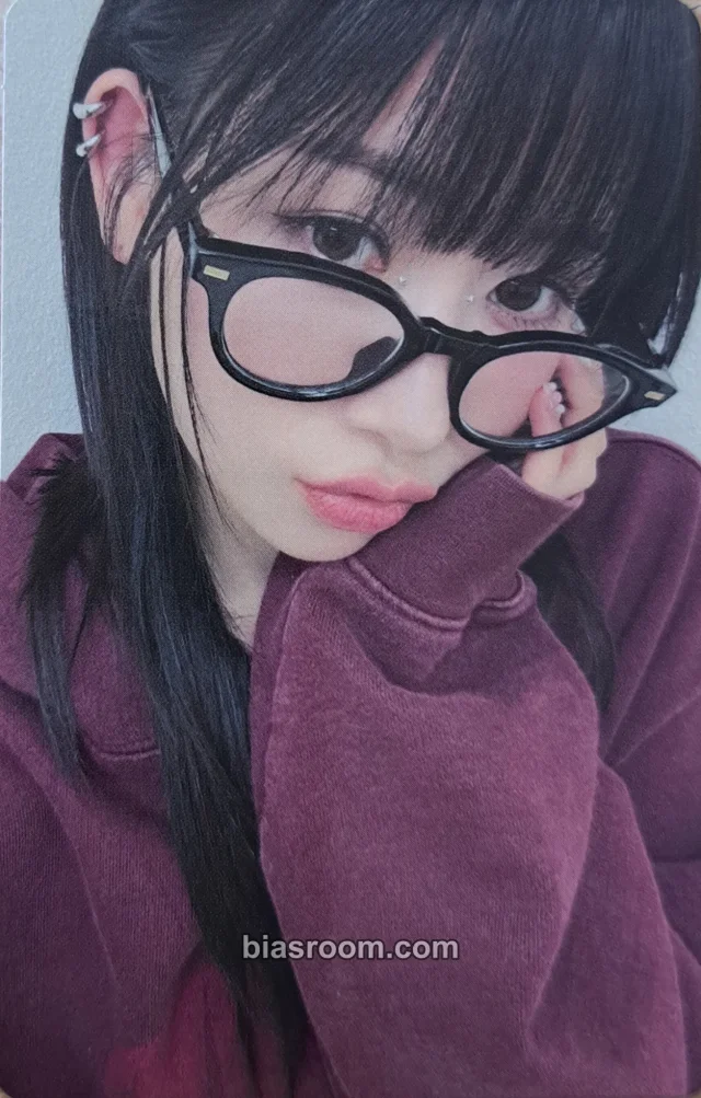 ME:I - Momona  - Hi-Five Album fanclub version album photocard