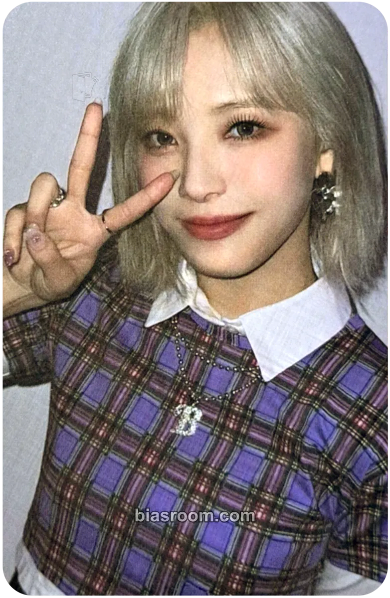 Moon Sua GingaMingaYo (The Strange World): Japanese ver. Photocard - Billlie - Billlie K-pop photocard