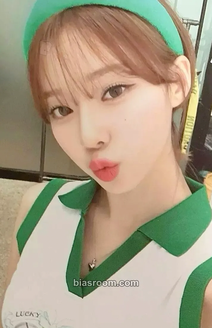 Winter Season's Greetings (2024) Photocard - aespa - aespa K-pop photocard