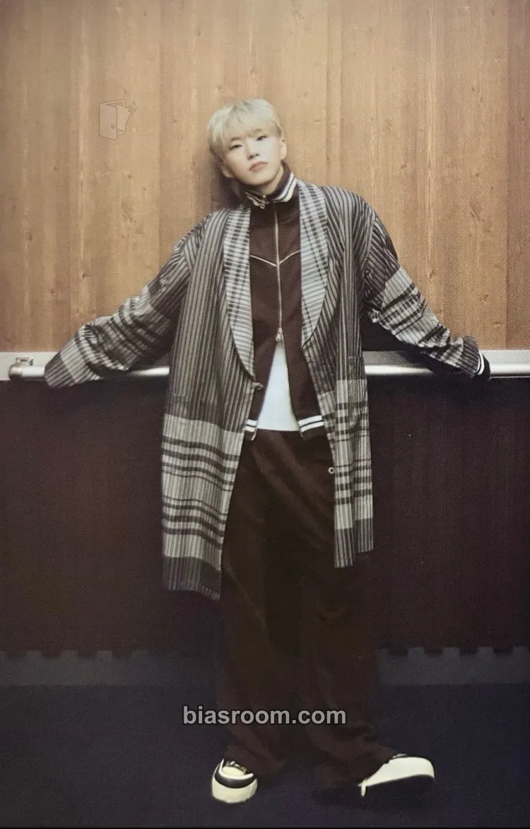 Hoshi 2024 8TH SVT IN CARAT LAND Photocard - SEVENTEEN - SEVENTEEN K-pop photocard