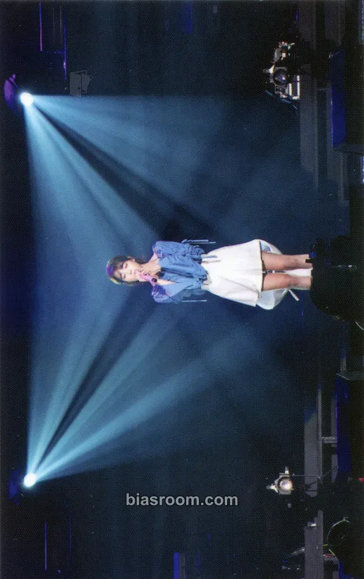 IU 2016 <24 Steps> Concert Photobook + DVD Photocard - IU K-pop photocard