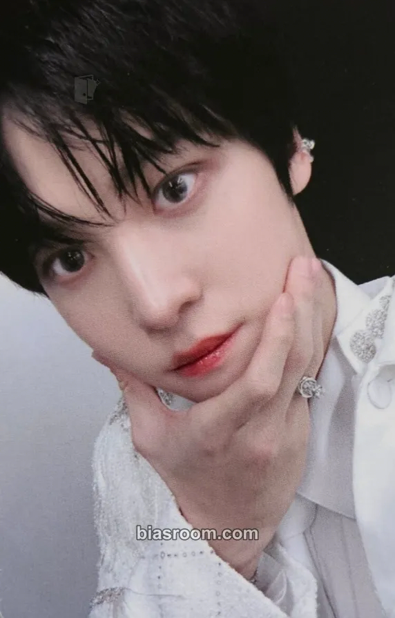 Yunho TREASURE EP.1 : All to Zero Photocard - ATEEZ - ATEEZ K-pop photocard