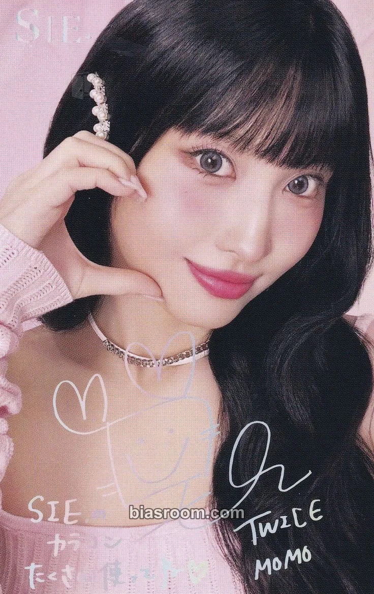 Momo MOMO x SIE Photocard - TWICE - TWICE K-pop photocard