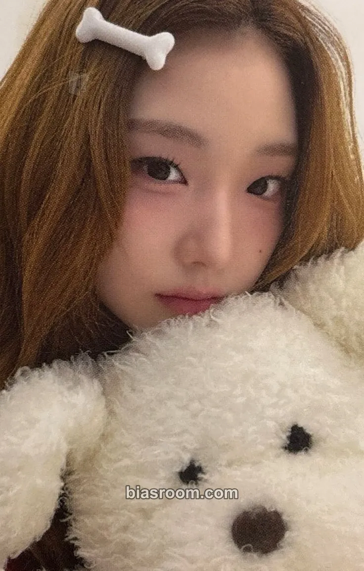 YeoJin 9th hellolive Fan Event: YEOJIN Christmas MEET & CALL EVENT Photocard - Yeojin - Yeojin K-pop photocard