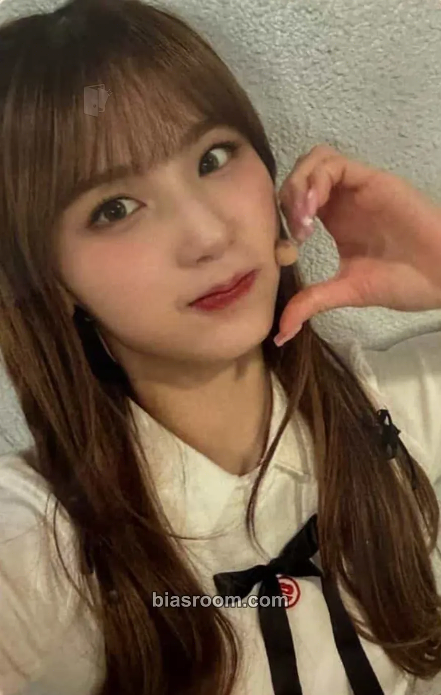 Jiyoon Feelin' Hot Photocard - ICHILLIN’ - ICHILLIN’ K-pop photocard