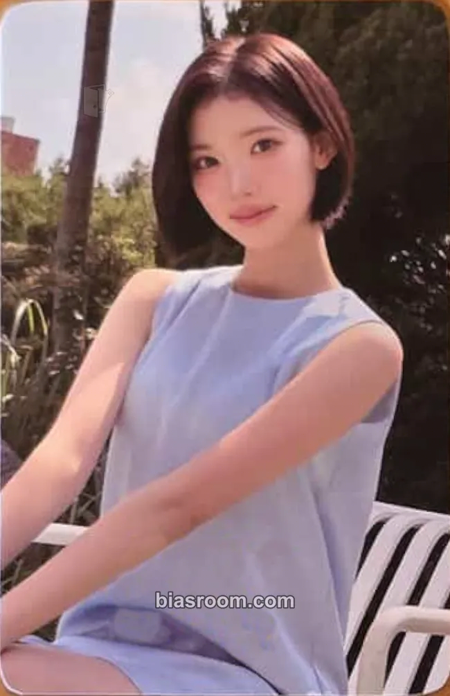 Jiwoo House of H : Hide And Seek Photocard - Hearts2Hearts - Hearts2Hearts K-pop photocard