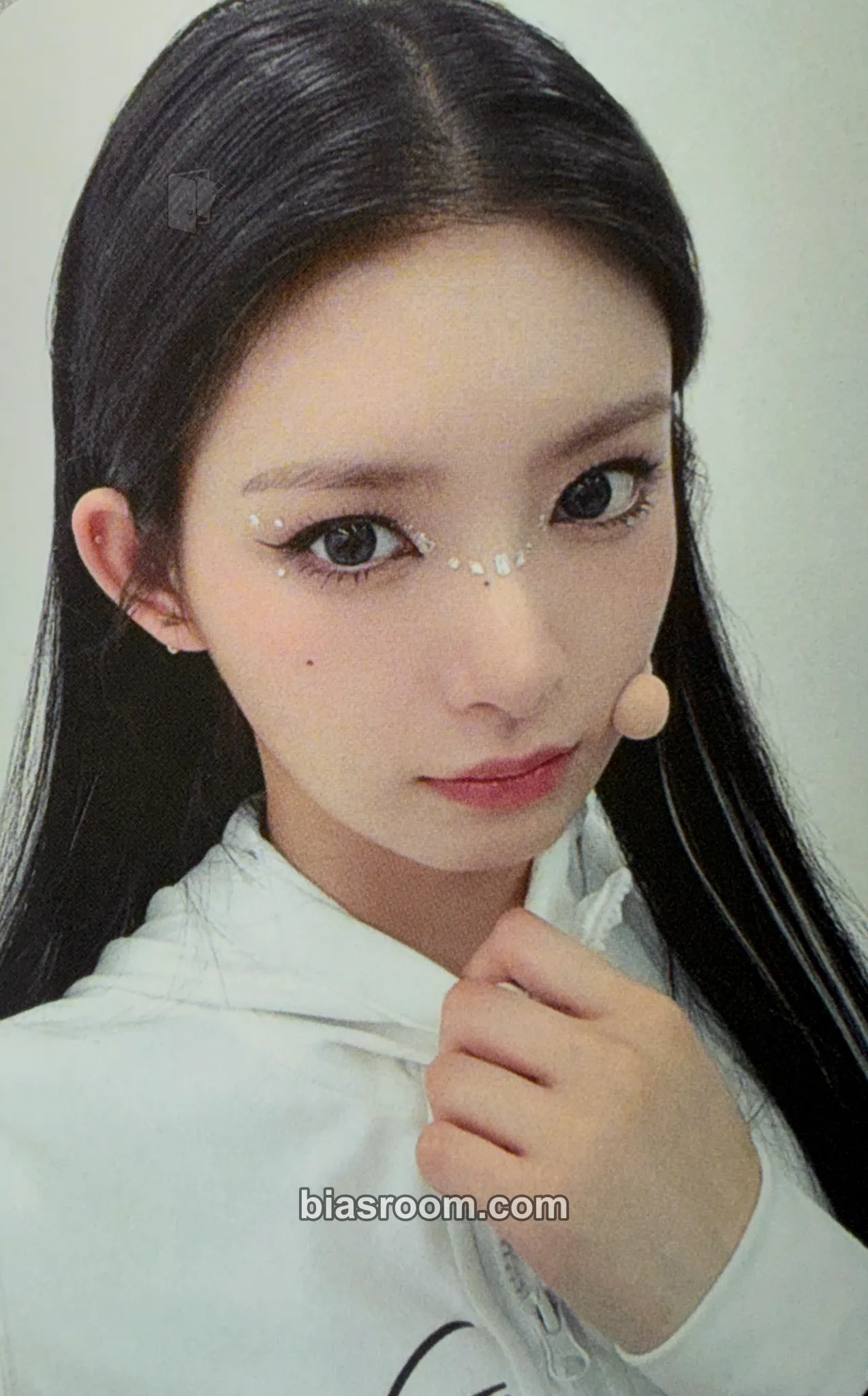 Yiren Pulse & Heart US Tour Photocard - EVERGLOW - EVERGLOW K-pop photocard
