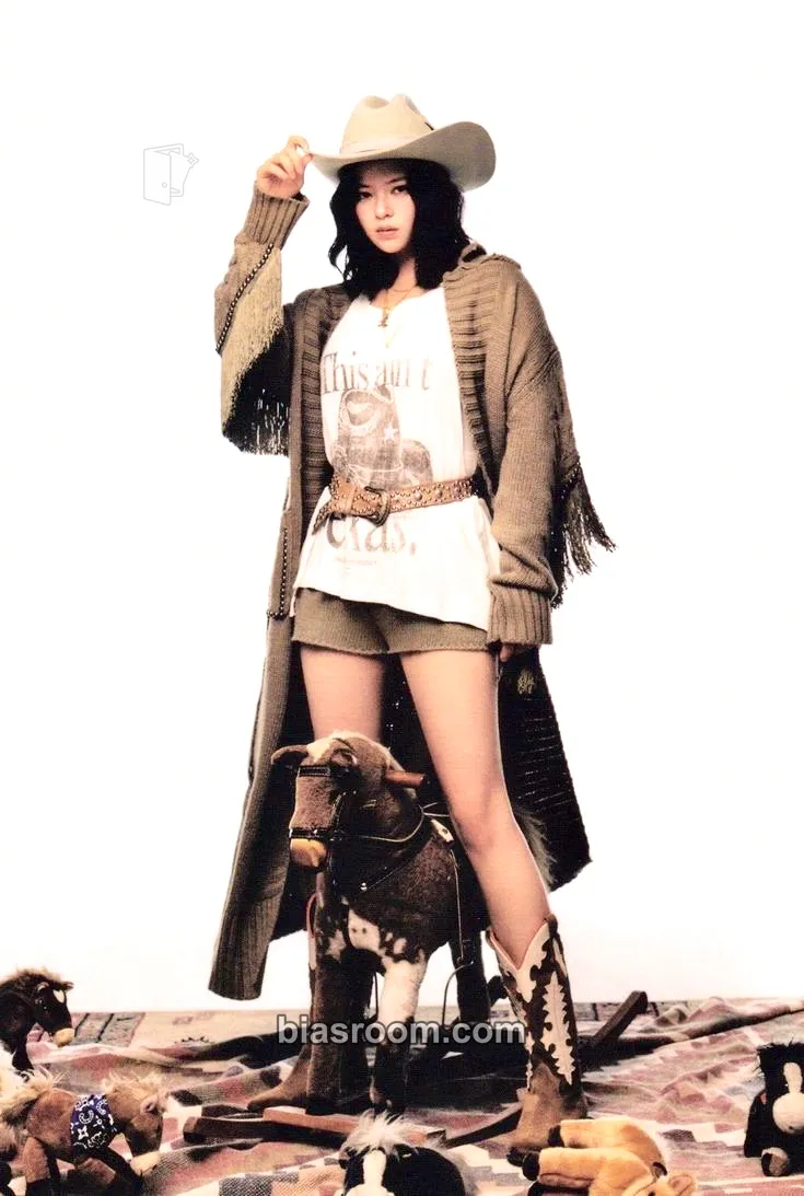 Jeongyeon TEN: The Story Goes On Photocard - TWICE - TWICE K-pop photocard